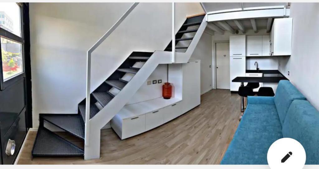 Stardust Loft Bovisa Mailand